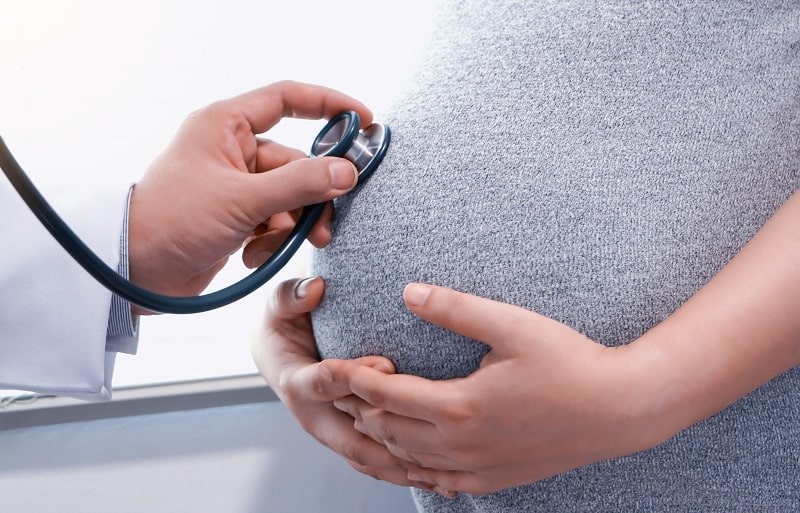 زایمان و مراقبت های پزشکی بارداری