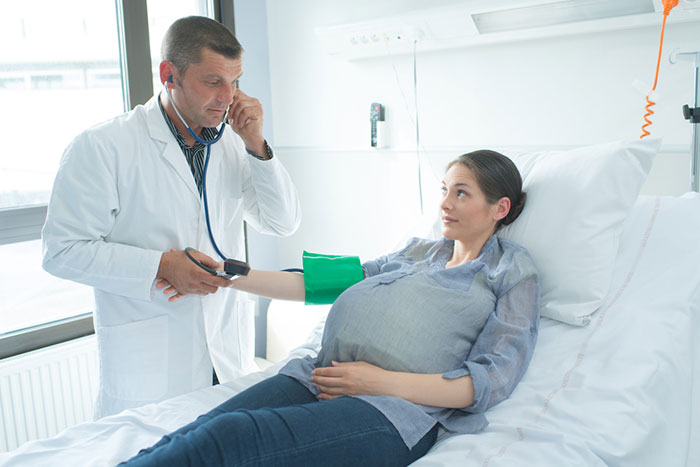 پره اکلامپسی یا مسمومیت بارداری